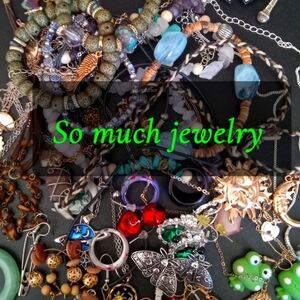 Jewelry sale!! Bundle and get each for 3 dollars